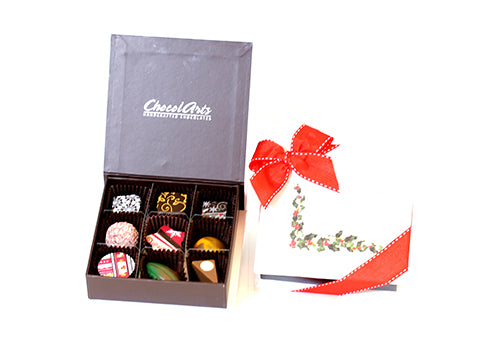 Deluxe Christmas 9 Piece Gift Box